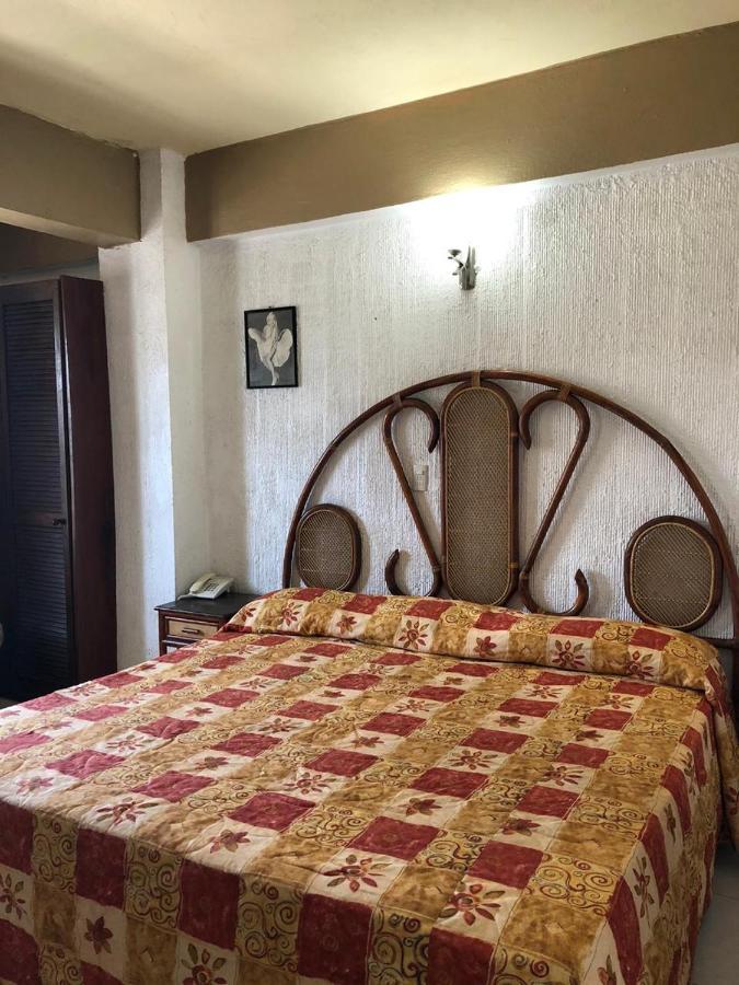 Hotel Sol Del Pacifico Ласаро-Карденас Экстерьер фото